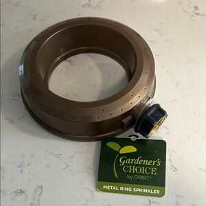Metal Ring Sprinkler - Brown